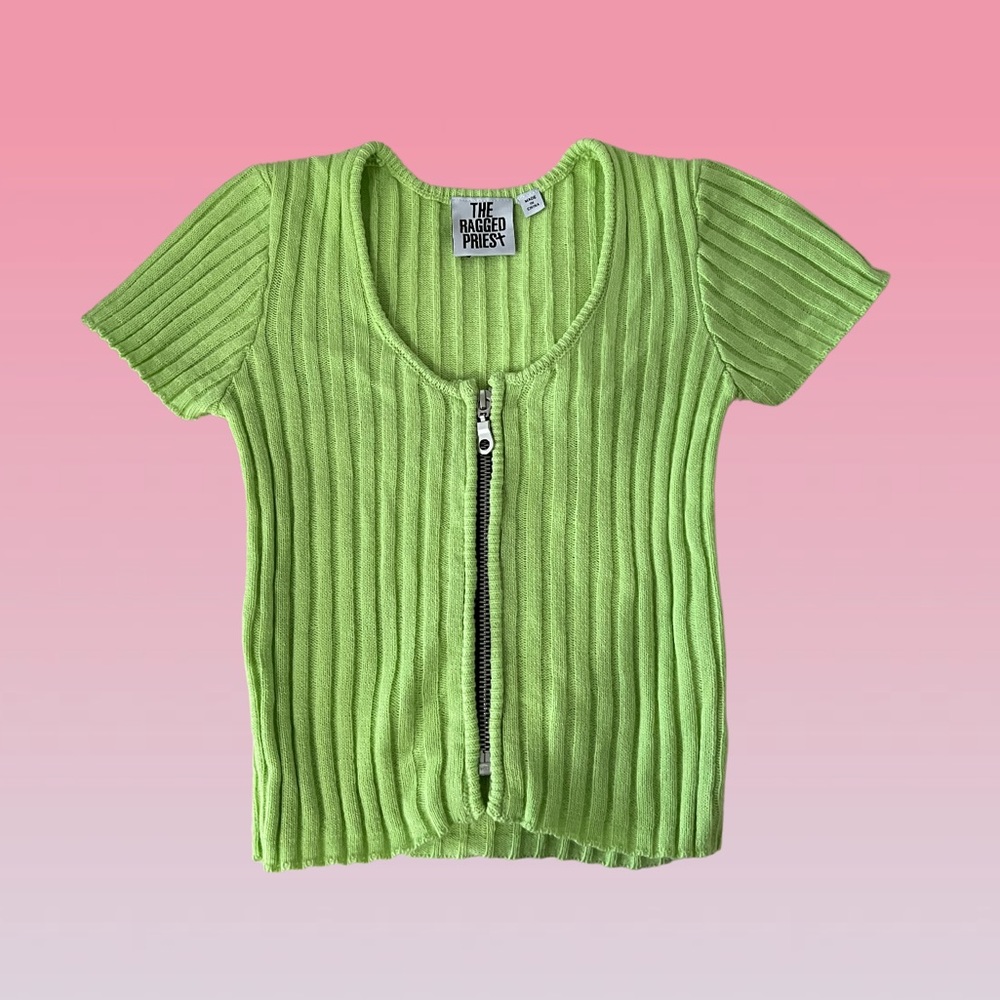Ragged priest zip crop sweater top